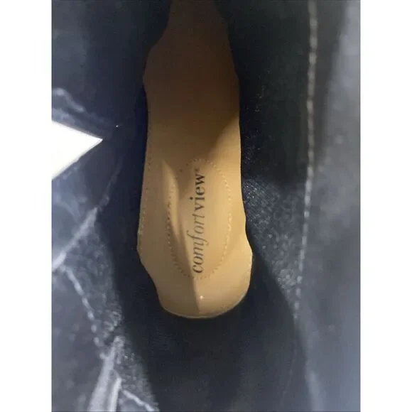 Comfortview Women's Sidney Bootie Embroidered Red Roses Black Velour Sz 7.5 Wide - Picture 9 of 14